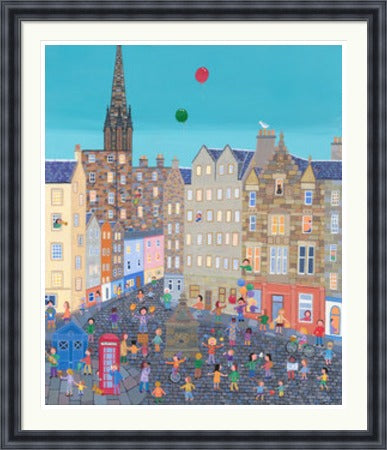 Festival Fun, Victoria Street by Lynn Hanley