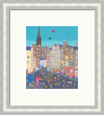 Festival Fun, Victoria Street by Lynn Hanley